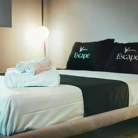 Bed & Breakfast Escape 4*